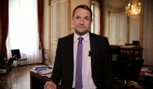 "Nous allons massivement simplifier la vie des Français": Thierry Mandon présente faire-simple.gouv.fr