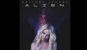 Alien de Britney Spears sans autotune! Moche...