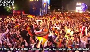 World Cup 2014 - German Fans In Berlin Celebrate Like Crazy After Winning 2014 World Cup