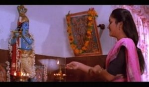 Nanda Kumaaranu | Chithrashalabham | Malayalam Film Song