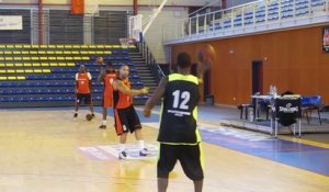 Basket-ball (Pro B): les drôles d'exercices des Denaisiens
