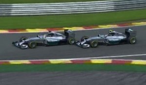 F1 : L'accrochage entre Nico Rosberg et Lewis Hamilton - ZAPPING AUTO DU 25/08/2014