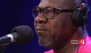 Papa Wemba chante "N'Djamena" dans Couleurs Tropicales sur #RFI