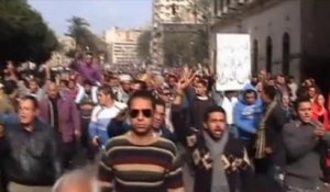 Les violences reprennent au Caire