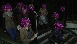 Les militantes d'Osez le féminisme dénoncent les agressions dans le métro