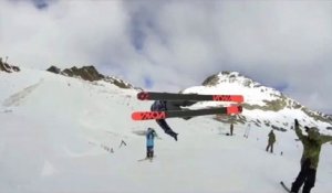 high-five acrobatique en ski
