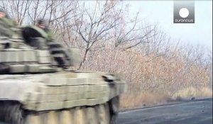 Ukraine : des renforts militaires convergent vers Donetsk