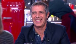 Julien Clerc évoque son amitié avec Carla Bruni - C à vous - 12/11/2014