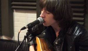 Catfish & The Bottlemen - Laid (James Cover) - Session Acoustique OÜI FM