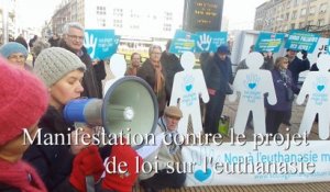 Manifestation contre le projet de loi sur l'euthanasie