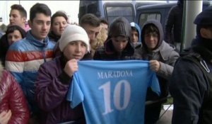 Foot : Naples et Maradona, "per la vita"