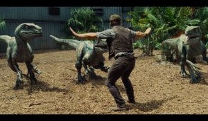 Jurassic World : Bande Annonce du Super Bowl (HD)