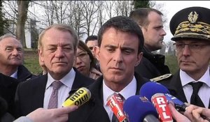 Législative partielle du Doubs: Valls appelle à "la participation" et à "l'unité des Républicains"