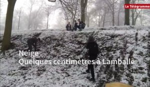 Neige. Quelques centimètres à Lamballe