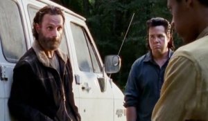 The Walking Dead saison 5 partie 2 : les 2 premières minutes