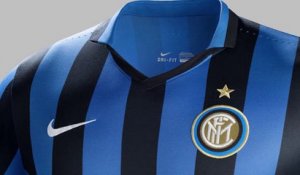 L'Inter Milan présente ses nouveaux maillots domicile !