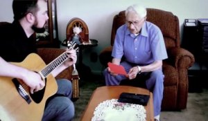 écrire une chanson d'amour à 96 ans