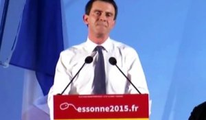 Manuel Valls clashe Nicolas Sarkozy sur le « contrôle des nerfs »