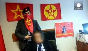 Turquie: des activistes d'extrême gauche menacent d'exécuter un procureur