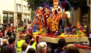 Fêtes de la Mirabelle 2013 : la Grande Parade du Cirque en vidéo