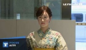 Japon : une hôtesse androïde accueille les clients d'un grand magasin
