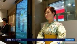 Tokyo : un androïde comme hôtesse d'accueil d'un grand magasin