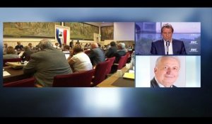 "Fichage" d'élèves à Béziers: "Robert Ménard reprend les combats de l’extrême droite identitaire"