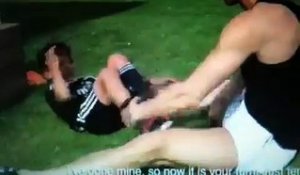 Cristiano Ronaldo fait faire des pompes à son fils !