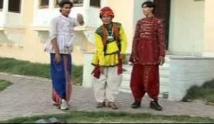 Jhupdi Lage Kharab - Banni Re Kumkumiyo Suhag - Rajasthani Songs