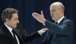 Juppé sifflé pour la troisième fois, Sarkozy commence à «regretter»