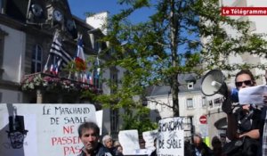 Macron à Lannion. 500 manifestants contre l’extraction de sable