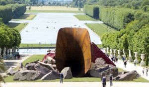 Six fois Anish Kapoor à Versailles