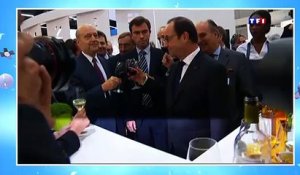 François Hollande ivre au salon Vinexpo