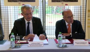 Signature d'une convention cadre entre le ministère de l'Intérieur et la SNCF