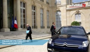 Présidents français espionnés : pour Raffarin, «c'est un coup de canif»