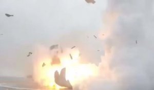 Space X: spectaculaires explosions de la fusée Falcon - Zapping