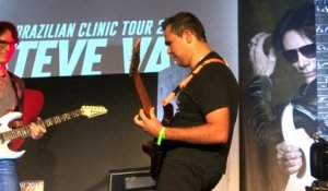 2 monstres de la guitare en mode Battle  : Steve Vai & Patrick Souza