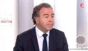 Luc Chatel : "Hollande fait de la synthèse molle" - ZAPPING ACTU DU 07/07/2015