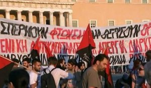 Grèce : les anti-austérité dans la rue après l'accord conclu par Tsipras