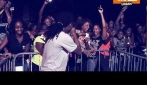 Kalash chante son hit "Top a Top" en Guadeloupe pour le TRACE Mobile Tour (Exclu)
