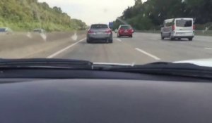 Ferrari 488 GTB à 341 kmh sur une autoroute allemande