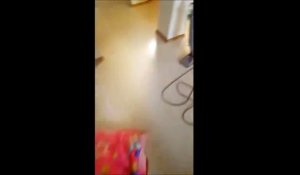 Ce vétéran de l'armée des USA filme sa femme qui le trompe dans sa propre maison