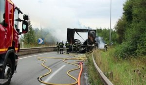 RN 41 : un camion en feu