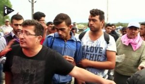 Grenades assourdissantes contre les migrants en Macédoine