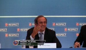 FIFA - Platini élude sa candidature