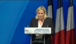 A l'université d'été du FN, Marine Le Pen tente de capitaliser sur le "fardeau" de l'immigration
