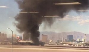 Un avion prend feu à l’aéroport de Las Vegas