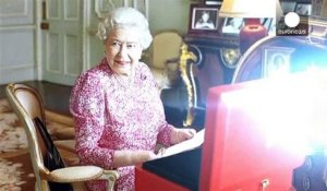 Elizabeth II bat le record de longévité sur le trône d'Angleterre