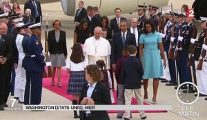 Le pape François entame une visite historique aux États-Unis