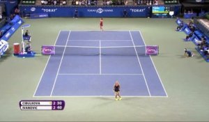 Tokyo - Ivanovic s'arrête, Wozniacki continue